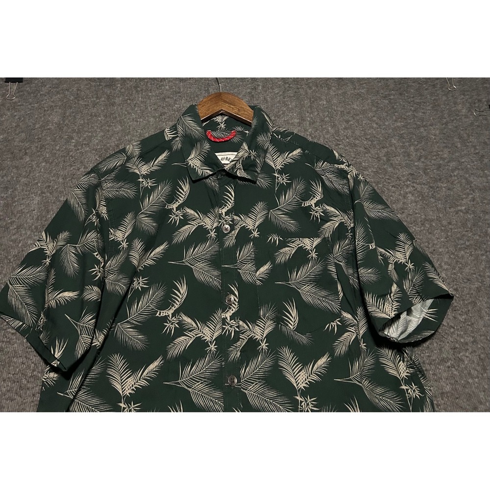 Iron and resin button up shirt short sleeve floral green mens Large Hawaiian